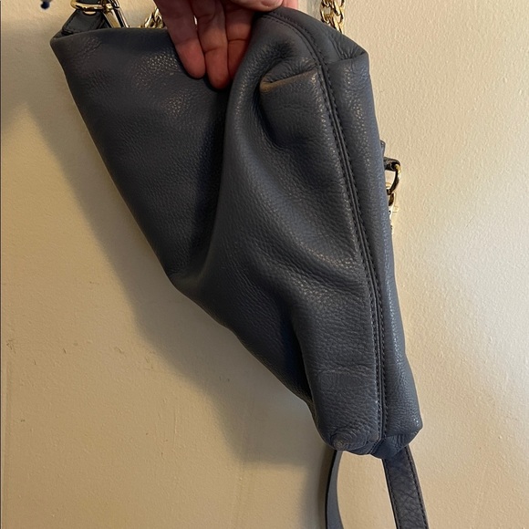 MICHAEL Michael Kors Blue/gray Shoulder Bag with Gold Chain - Picture 5 of 6